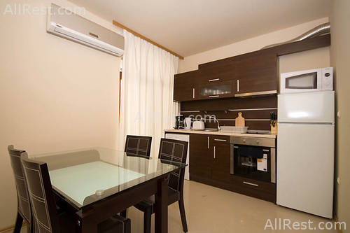 Green Hills Hotel 9
